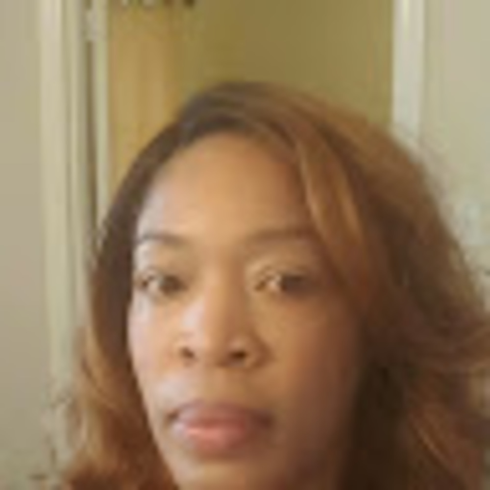 Meet your Posher, Moya